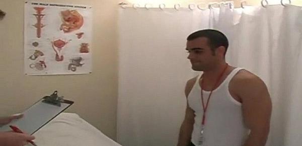  Best Male Videos - College hunk gets blowjob from nurse (no. 1018)